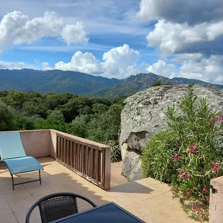 Lejlighed Mini 1 Piece 21 M2 Pour 2 Personnes Piscine Partagee Climatisation Porto-Vecchio (Corsica)